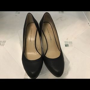 Adrienne Vitadini black leather wedge shoes 7.5M used